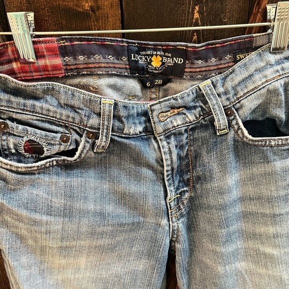 Lucky Brand Boho Embroidered Jeans - Picture 7 of 7